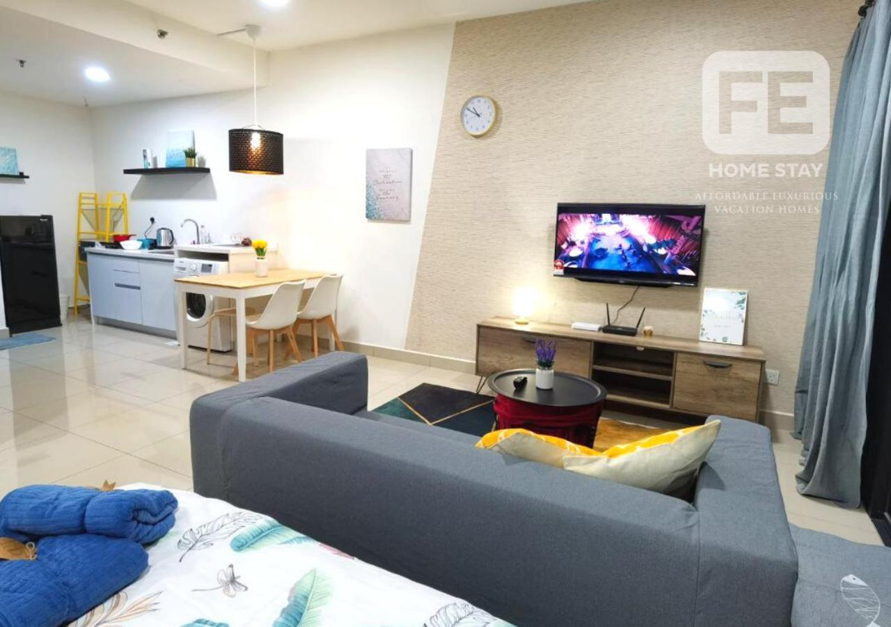 Netflix Wifi Trefoil Homestay Setia Alam Sacc Homestay Fe Shah Alam Exterior foto