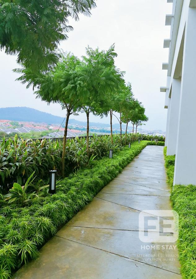 Netflix Wifi Trefoil Homestay Setia Alam Sacc Homestay Fe Shah Alam Exterior foto